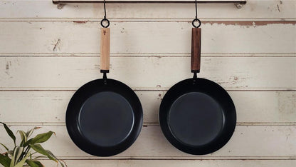 FUJITA KINZOKU 5/31 Lightweight Frying Pan, Collab with "FemTech and BEYOND" Fe: project (Supplementing Iron for Modern Women)